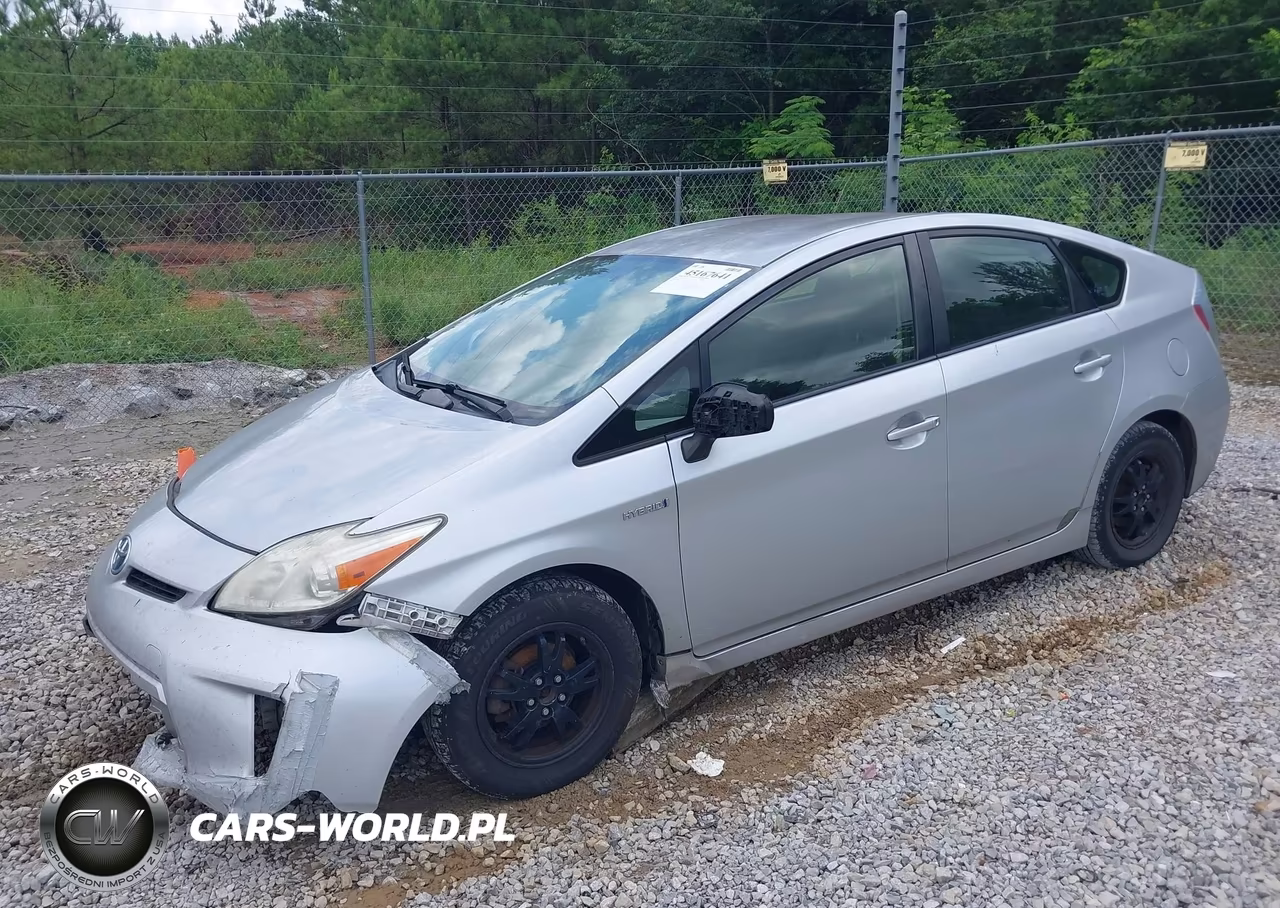 2015 Toyota Prius Two VIN:JTDKN3DU0F1936938 - 2