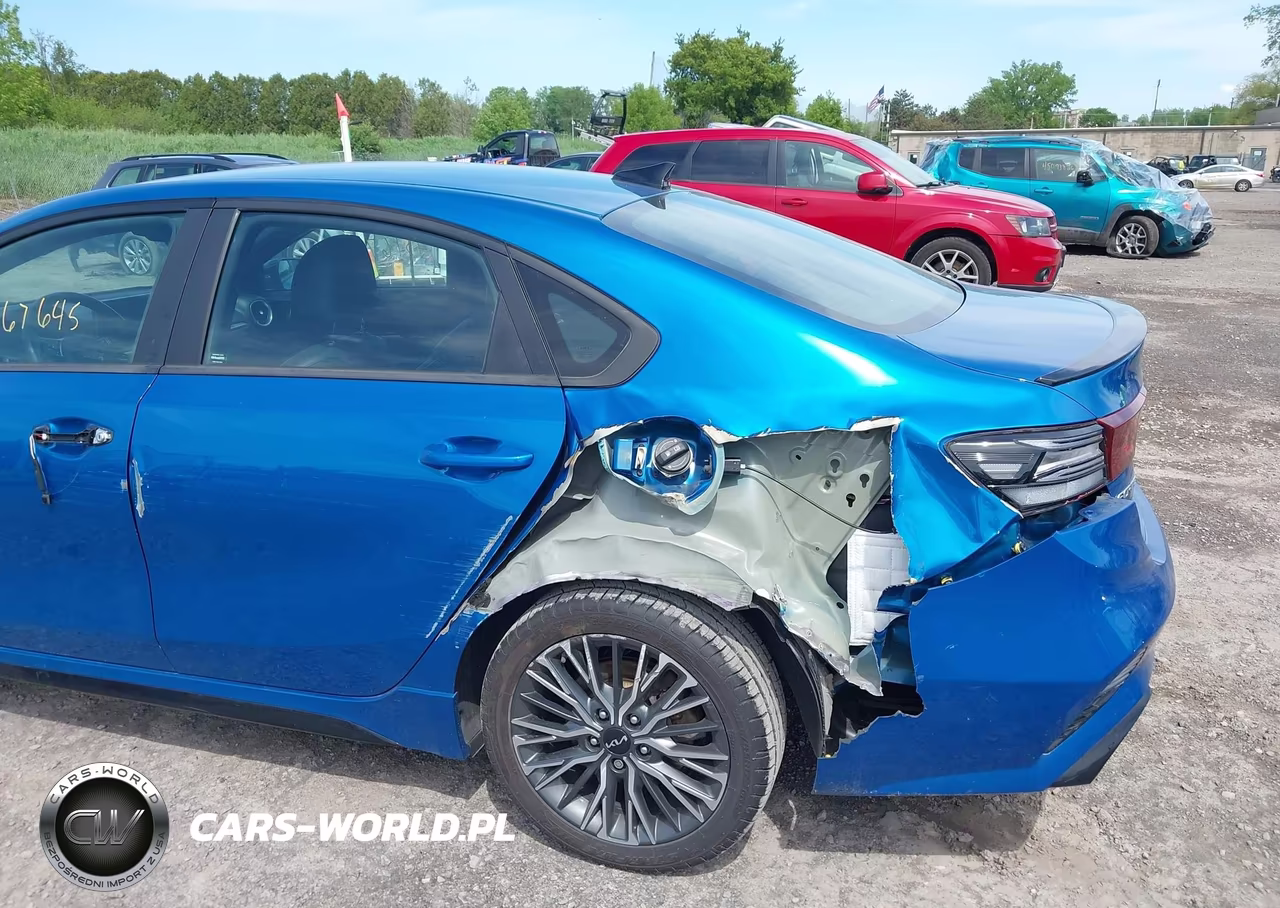 2022 Kia Forte Gt-Line VIN:3KPF54AD5NE443294 - 6