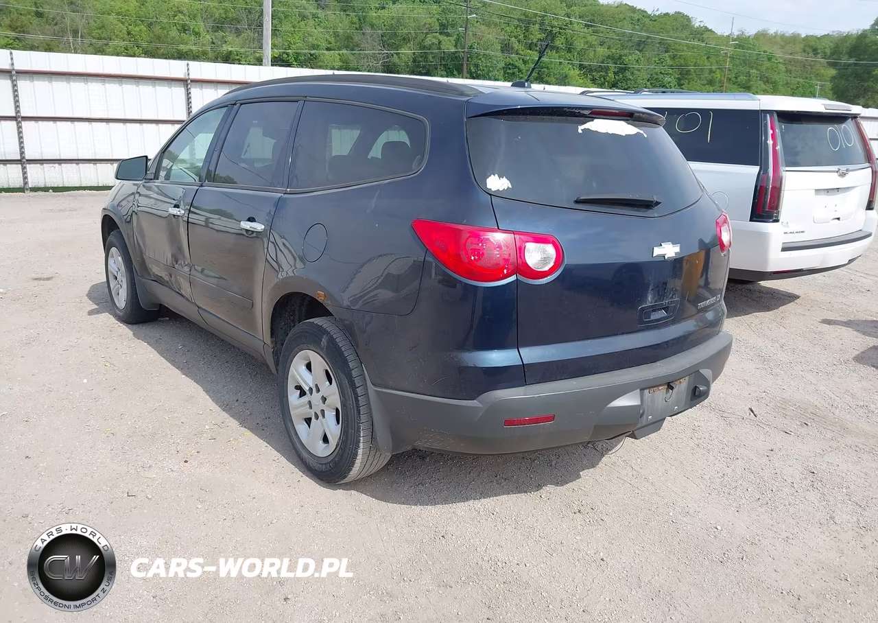 2012 Chevrolet Traverse Ls VIN:1GNKREED1CJ158778 - 3