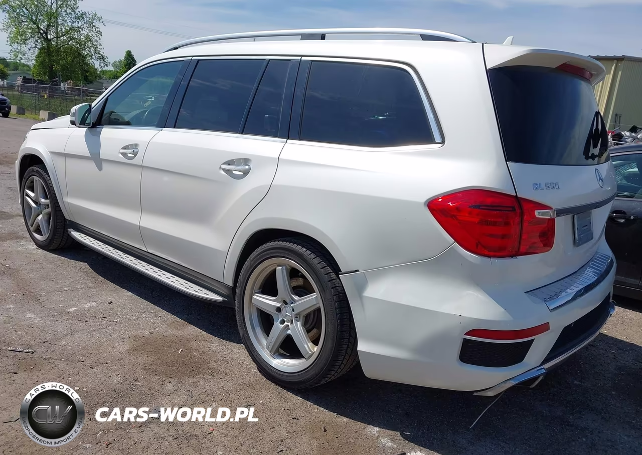 2015 Mercedes-Benz Gl 550 4Matic VIN:4JGDF7DE5FA521597 - 3