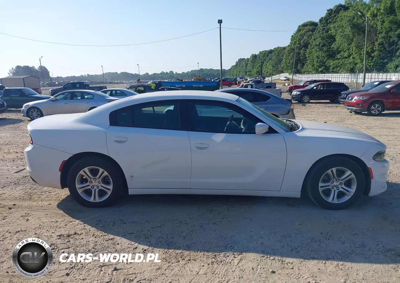 2022 Dodge Charger Sxt Rwd VIN:2C3CDXBG4NH106527 - 13