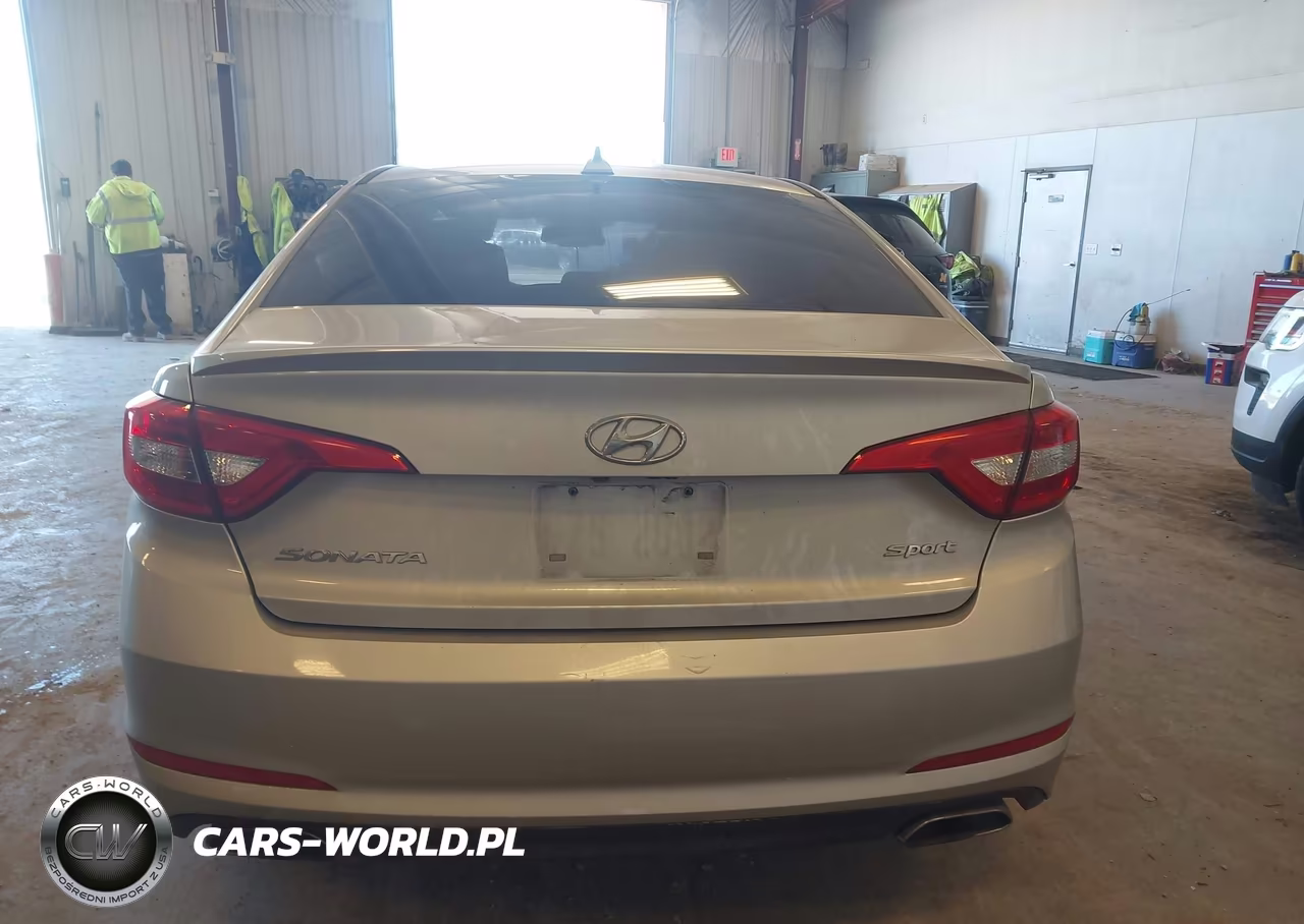 2017 Hyundai Sonata Sport VIN:5NPE34AF2HH498952 - 15
