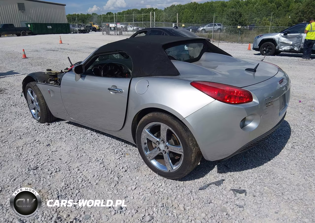 2007 Pontiac Solstice VIN:1G2MB35B17Y113186 - 3