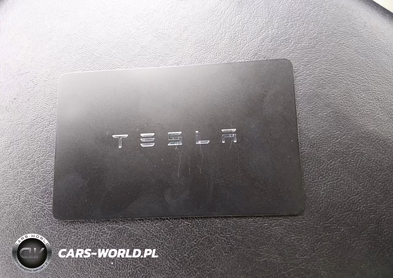 2021 Tesla Model 3 Standard Range Plus Rear-Wheel Drive VIN:5YJ3E1EA1MF059913 - 11
