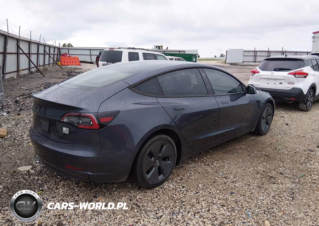 2021 Tesla Model 3 Standard Range Plus Rear-Wheel Drive VIN:5YJ3E1EA1MF059913 - 4