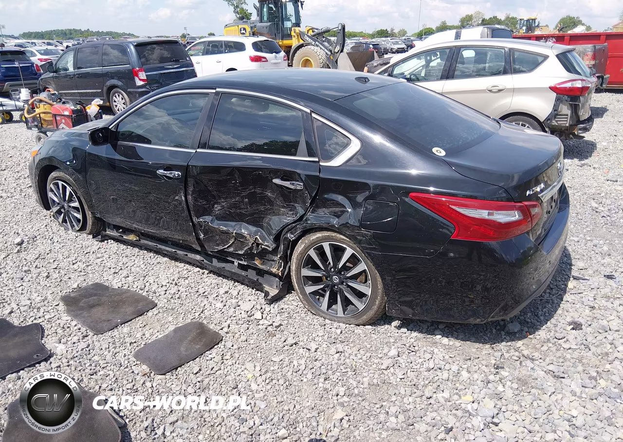 2018 Nissan Altima 2.5 Sv VIN:1N4AL3AP5JC261946 - 3
