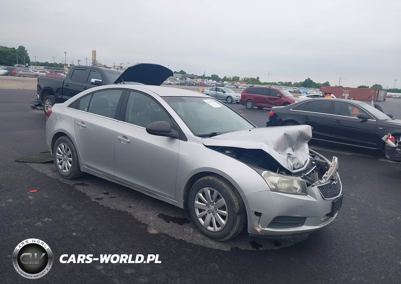 2011 Chevrolet Cruze Ls – zdjęcie 1 z 16