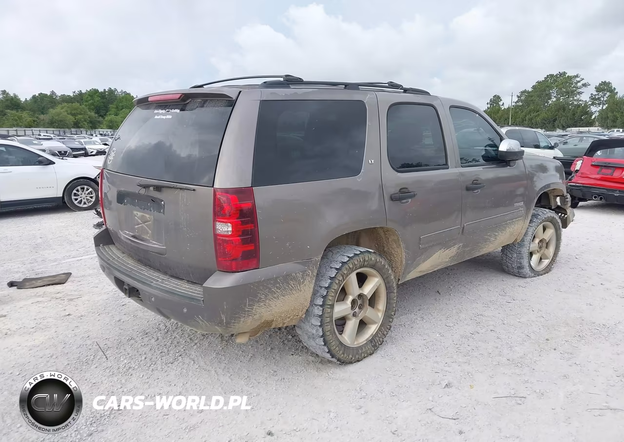 2013 Chevrolet Tahoe Lt VIN:1GNSCBE04DR222537 - 4