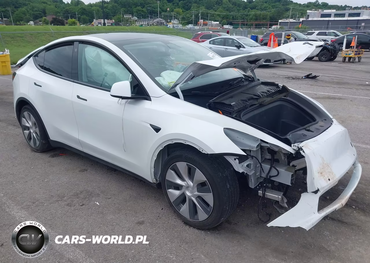 2022 Tesla Model Y Long Range Dual Motor All-Wheel Drive – zdjęcie 1 z 21