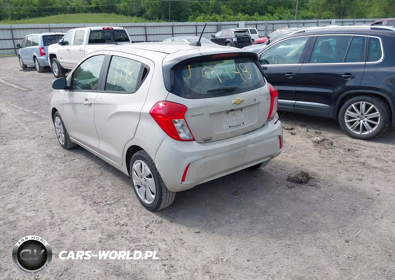 2016 Chevrolet Spark Ls Cvt VIN:KL8CB6SA4GC576353 - 3