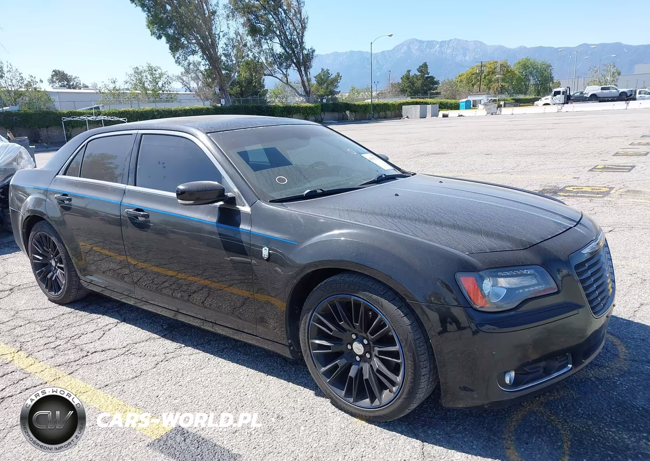 2012 Chrysler 300 S V8 – zdjęcie 1 z 16
