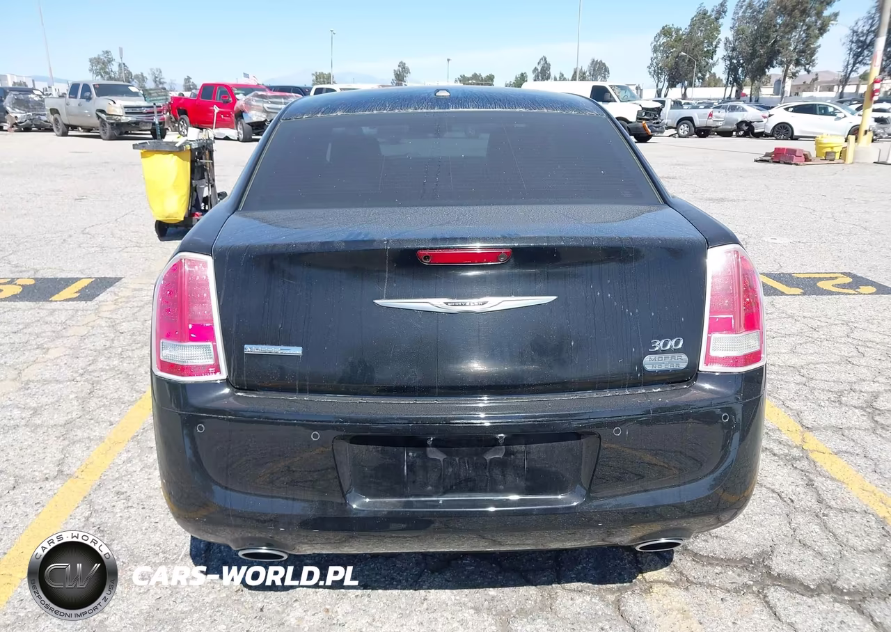 2012 Chrysler 300 S V8 VIN:2C3CCADT1CH315599 - 16
