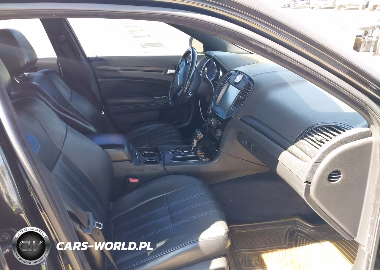 2012 Chrysler 300 S V8 VIN:2C3CCADT1CH315599 - 5