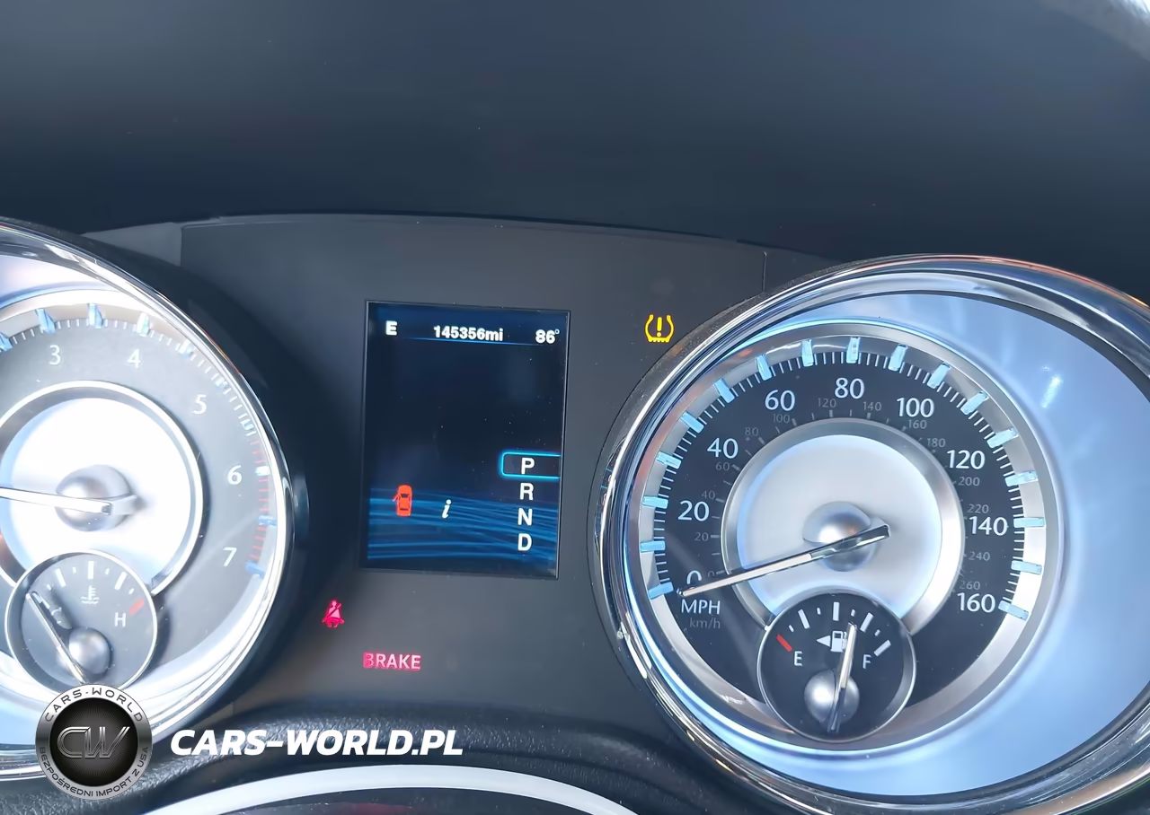 2012 Chrysler 300 S V8 VIN:2C3CCADT1CH315599 - 7