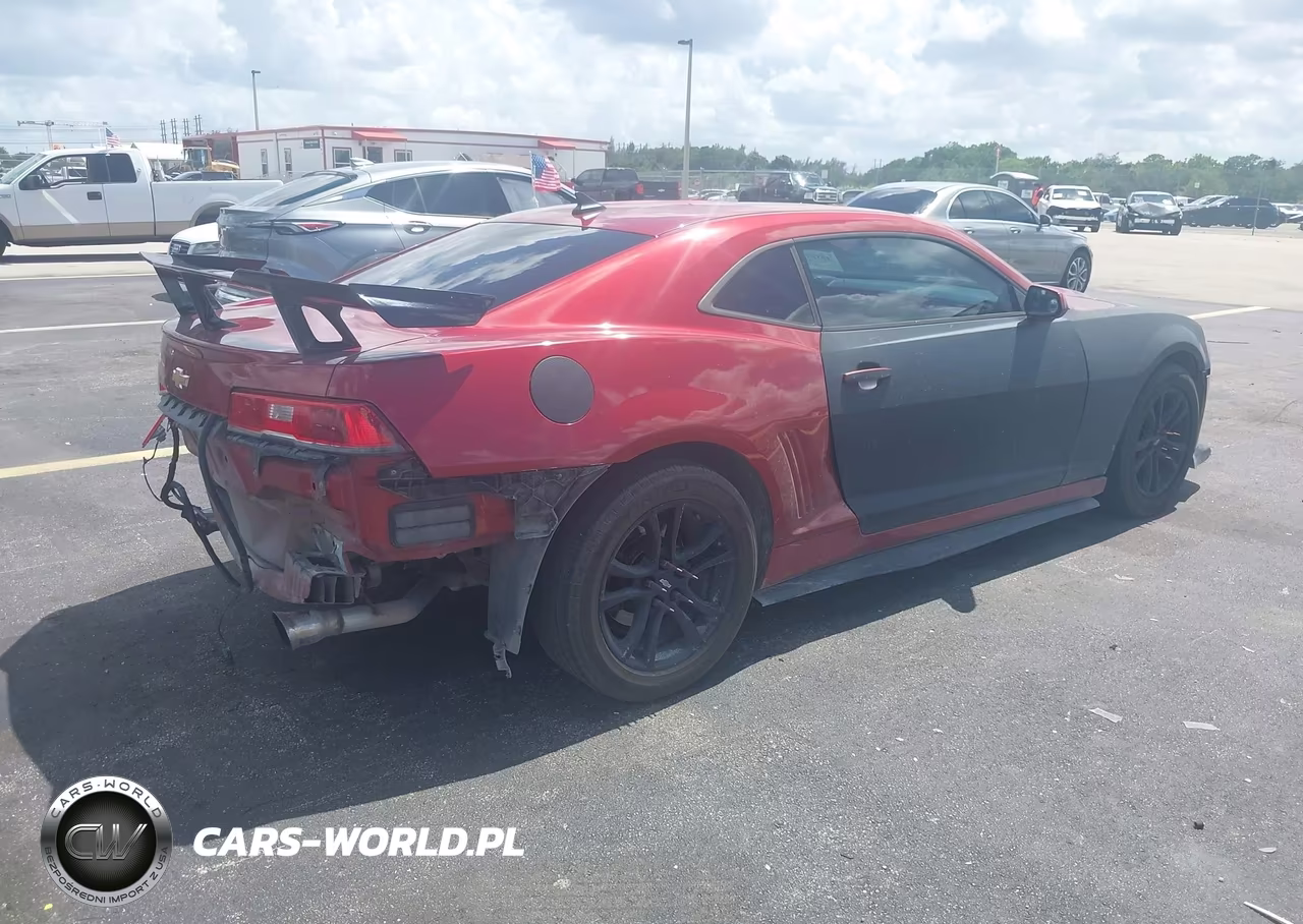 2015 Chevrolet Camaro 2Ls VIN:2G1FB1E30F9158651 - 4