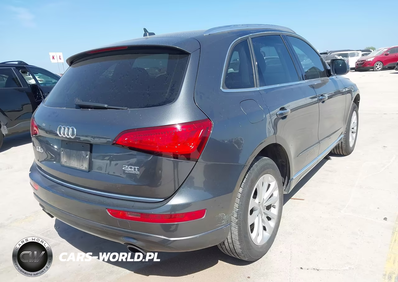 2016 Audi Q5 2.0T Premium VIN:WA1C2AFP1GA031290 - 4