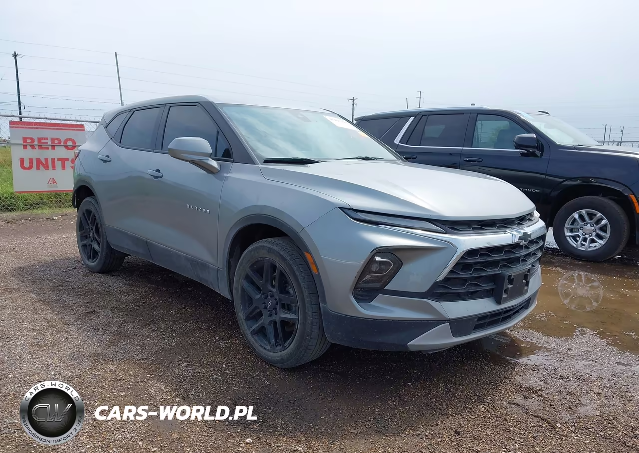 2023 Chevrolet Blazer Fwd 2Lt – zdjęcie 1 z 16