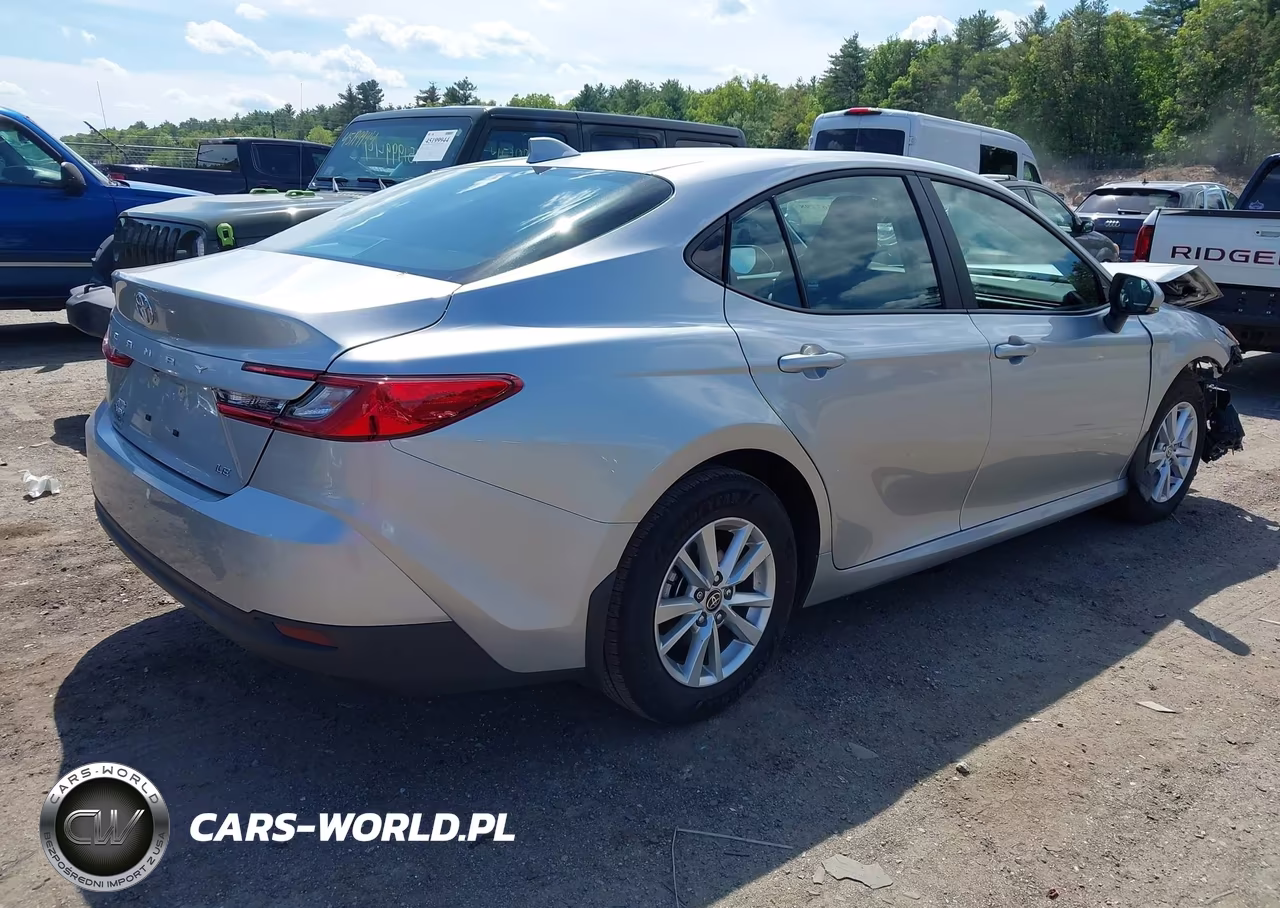 2025 Toyota Camry Le VIN:4T1DBADK0SU523751 - 4