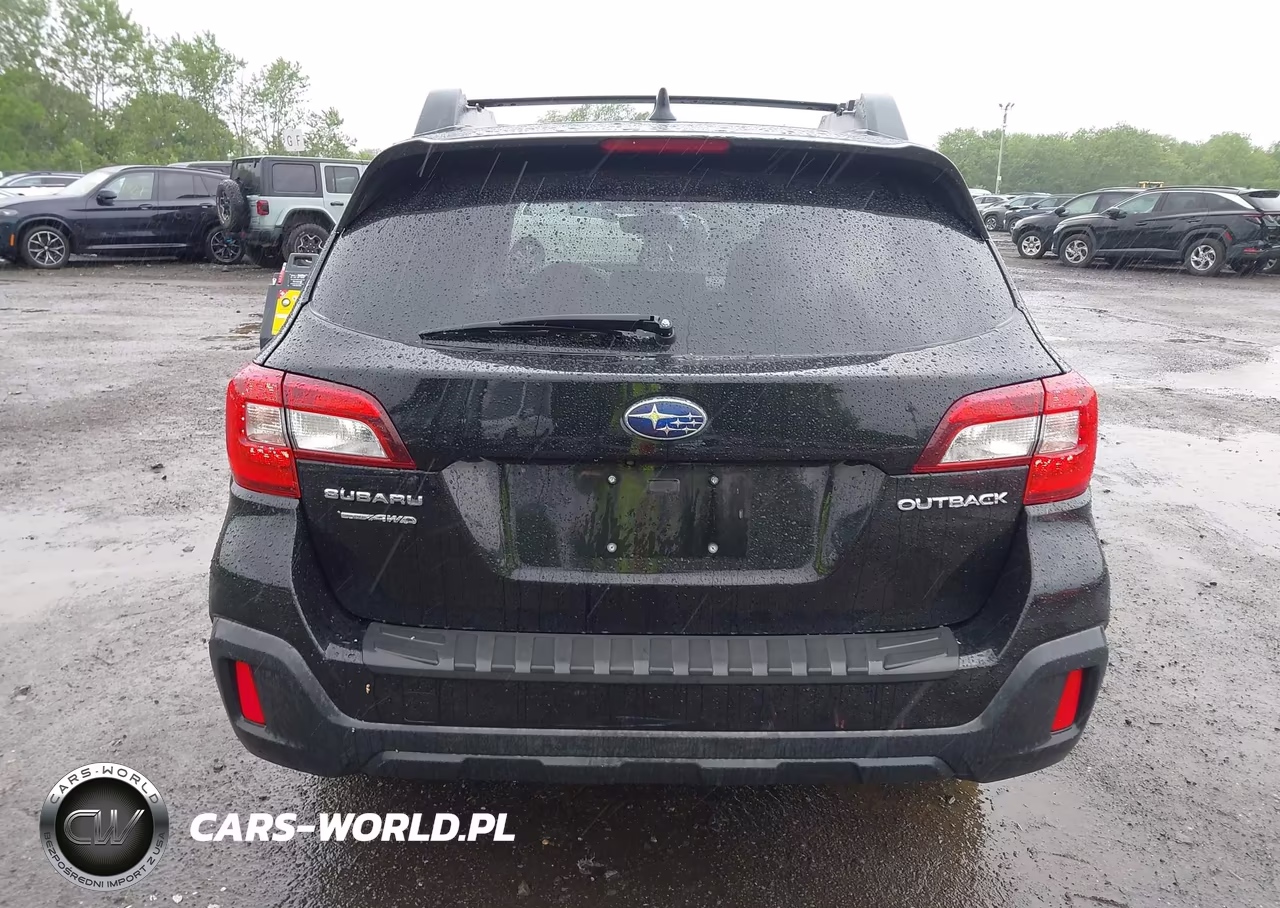 2019 Subaru Outback 2.5I Premium VIN:4S4BSAFC2K3313820 - 16