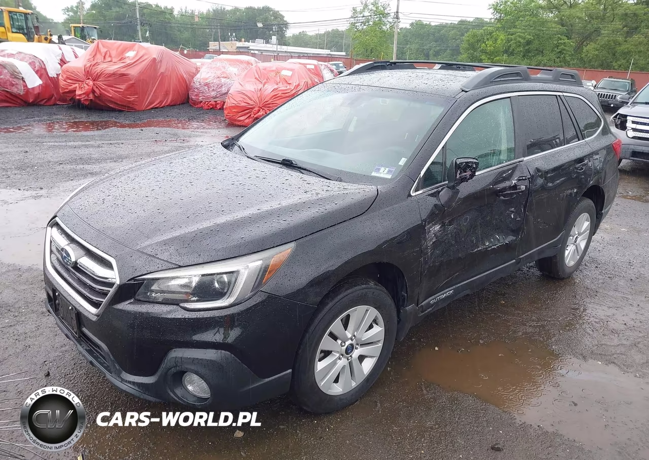 2019 Subaru Outback 2.5I Premium VIN:4S4BSAFC2K3313820 - 2