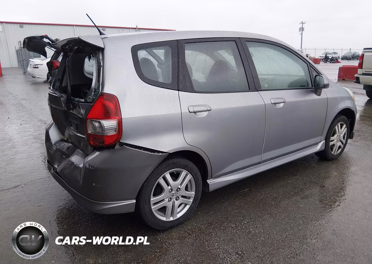 2008 Honda Fit Sport VIN:JHMGD37658S025327 - 4