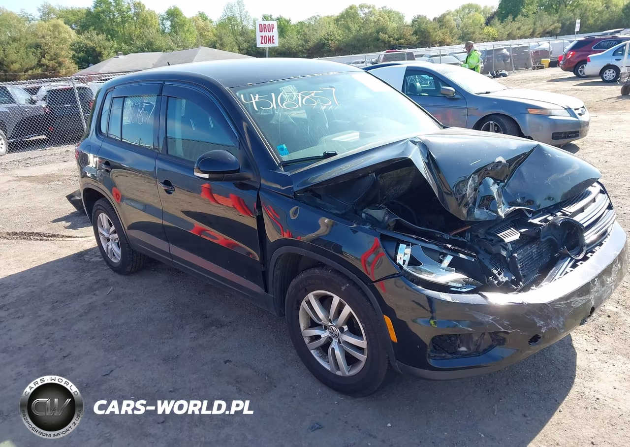 2013 Volkswagen Tiguan S – zdjęcie 1 z 17