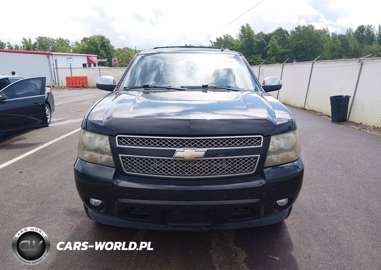 2011 Chevrolet Tahoe Ls VIN:1GNSCAE09BR101963 - 13