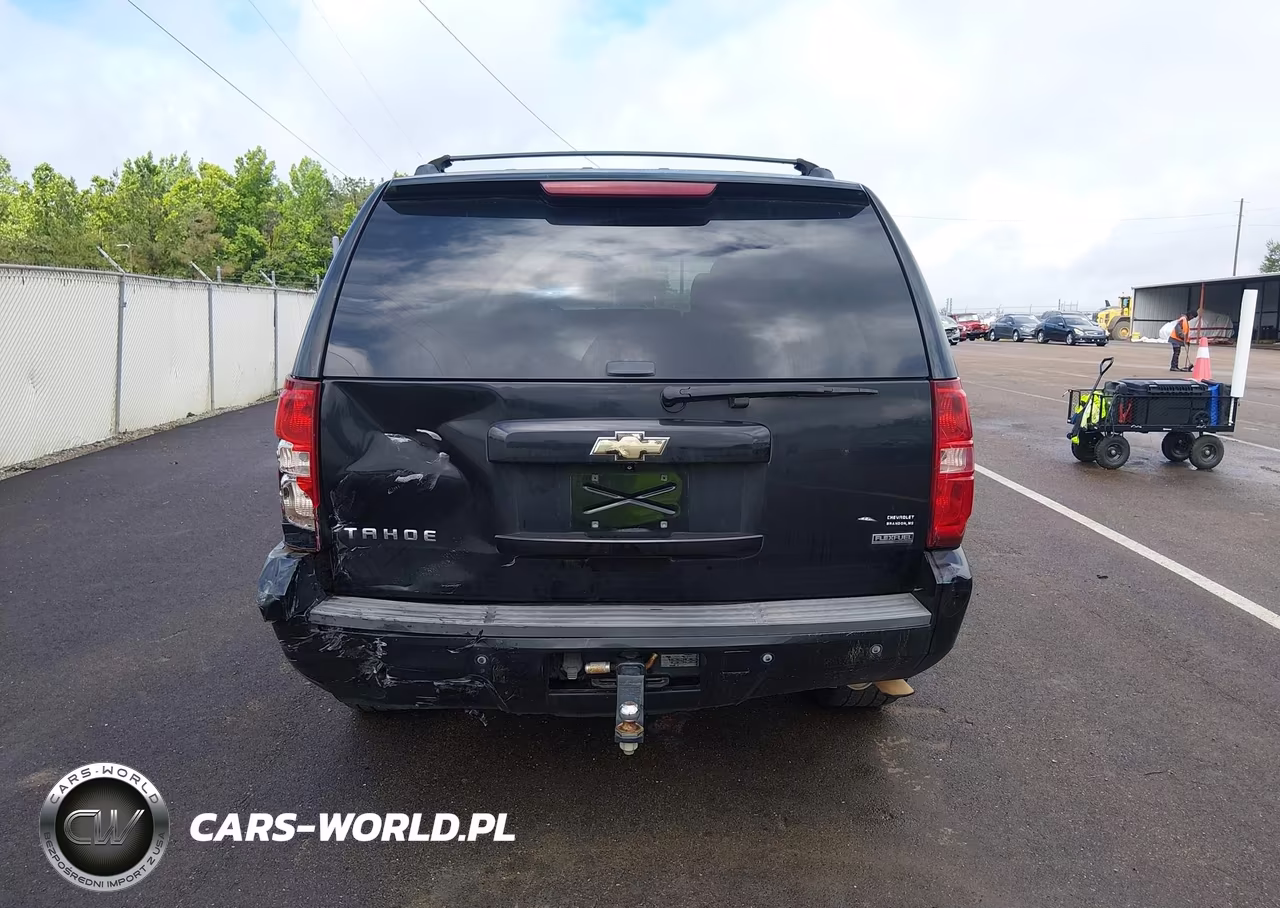 2011 Chevrolet Tahoe Ls VIN:1GNSCAE09BR101963 - 18