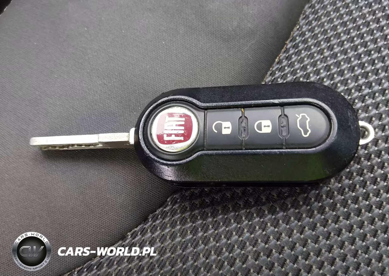 2014 Fiat 500L Trekking VIN:ZFBCFADH3EZ020220 - 11