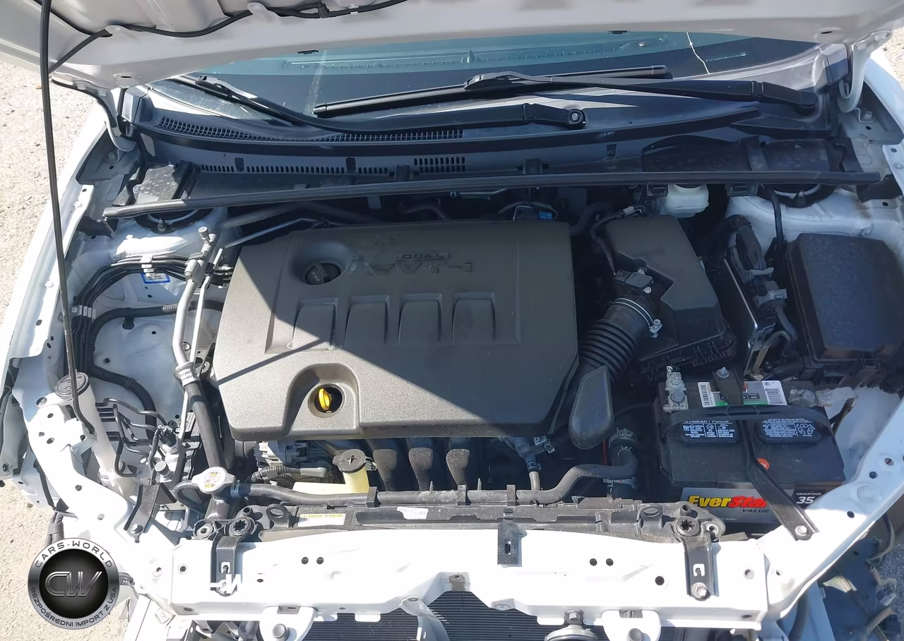 2019 Toyota Corolla Le VIN:5YFBURHE6KP912805 - 10