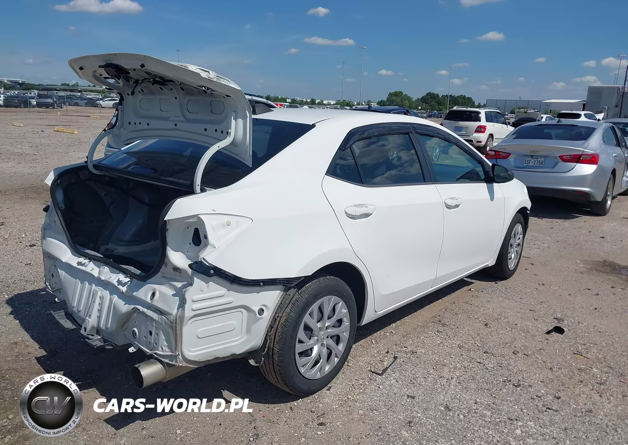 2019 Toyota Corolla Le VIN:5YFBURHE6KP912805 - 4