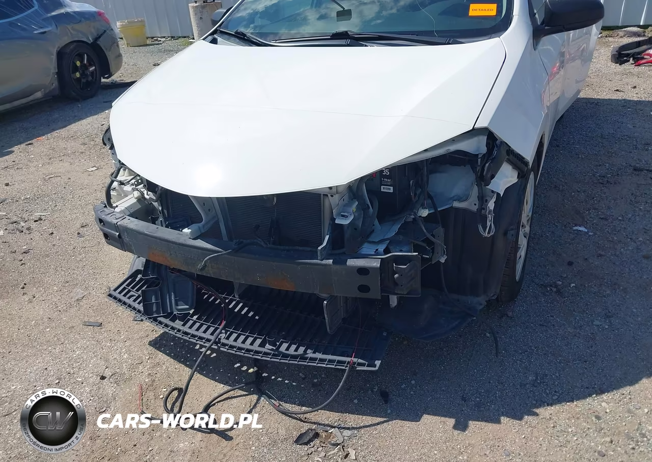 2019 Toyota Corolla Le VIN:5YFBURHE6KP912805 - 6