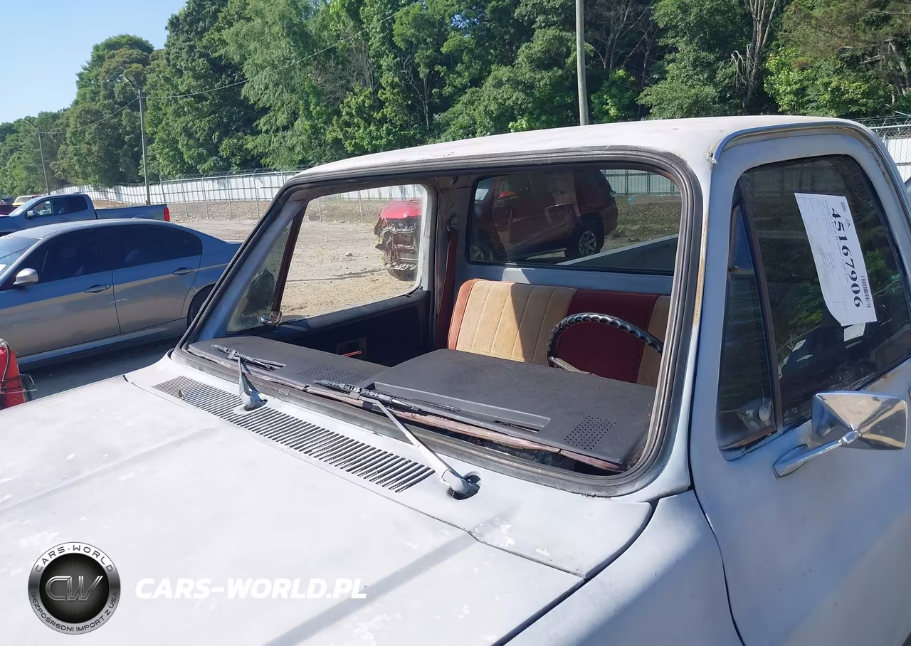1985 Chevrolet C10 VIN:1GCDC14H4FF439822 - 6