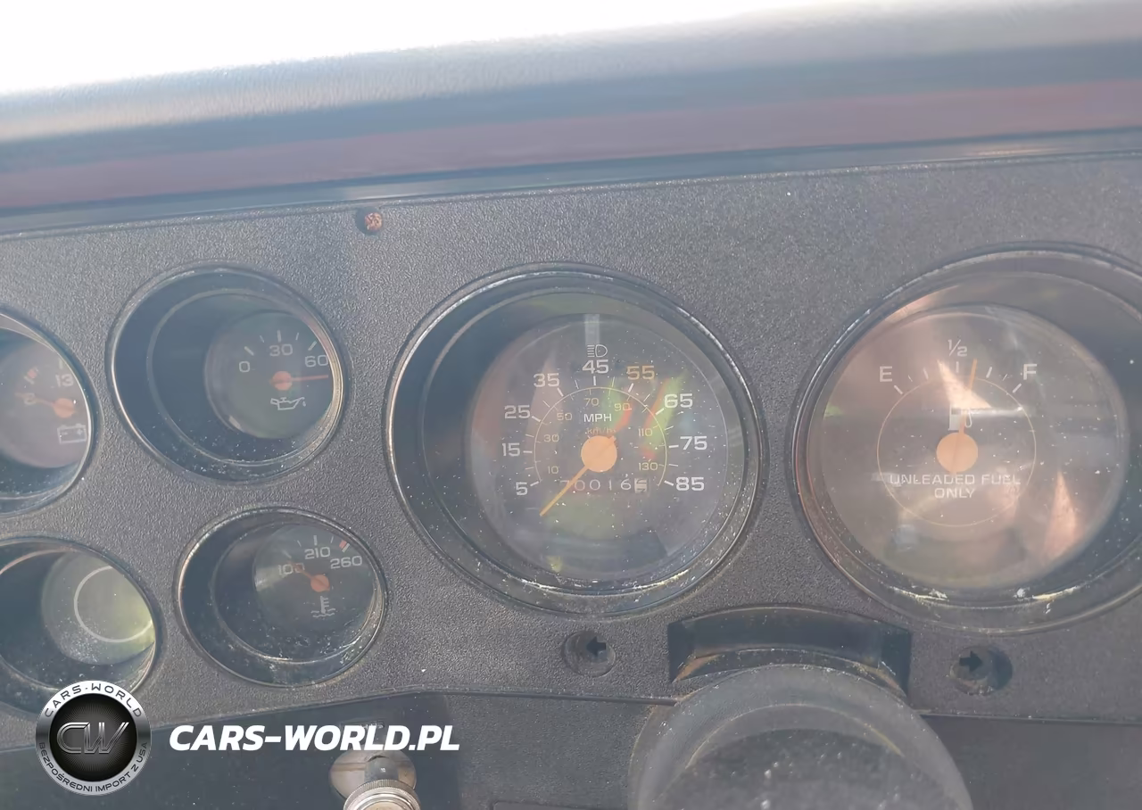 1985 Chevrolet C10 VIN:1GCDC14H4FF439822 - 7
