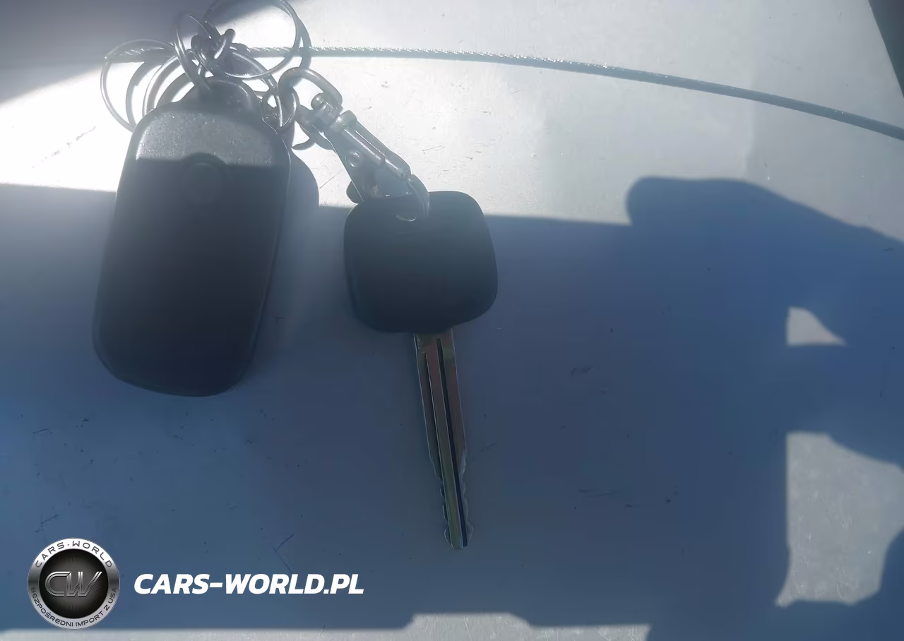 2002 Toyota Camry Le VIN:4T1BE32K92U021656 - 11