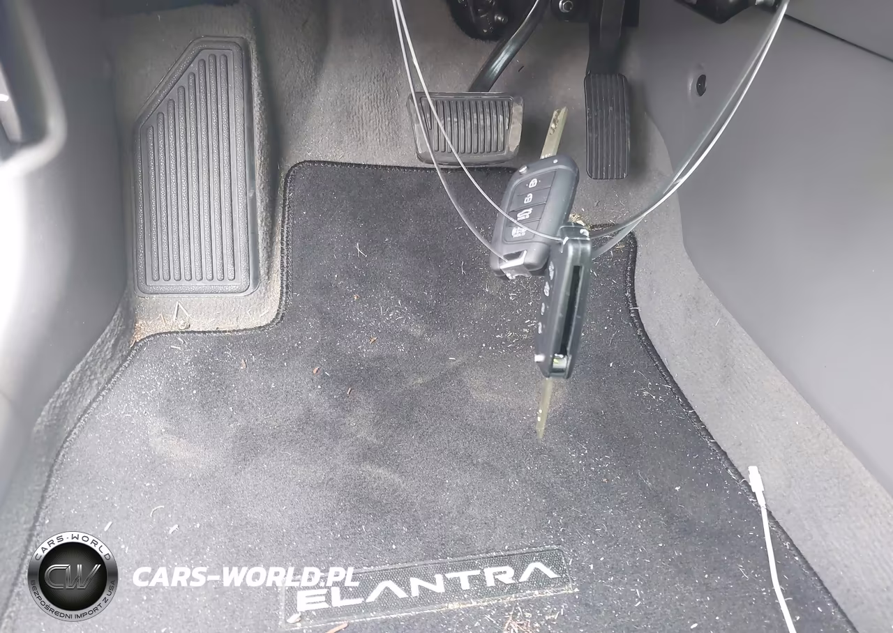 2025 Hyundai Elantra Se VIN:KMHLL4DG0SU910225 - 11