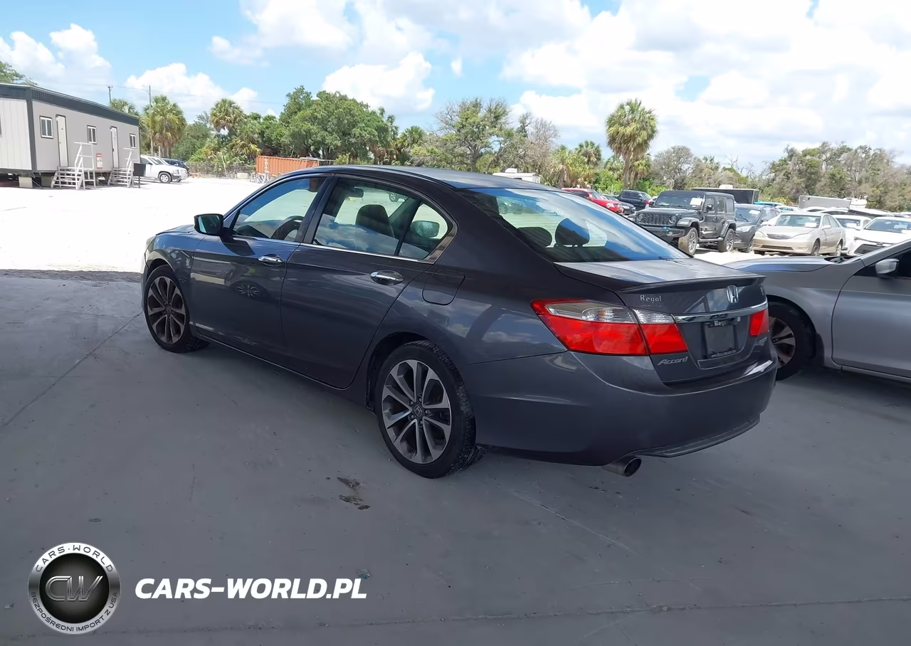 2015 Honda Accord Sport VIN:1HGCR2F54FA107770 - 3