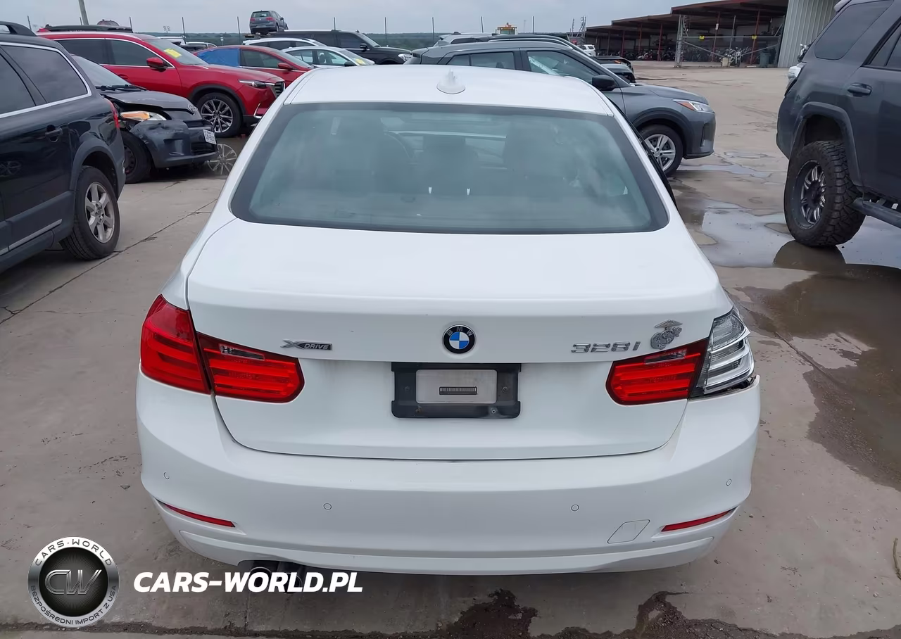 2015 BMW 328I xDrive VIN:WBA3B5G57FNS16569 - 16