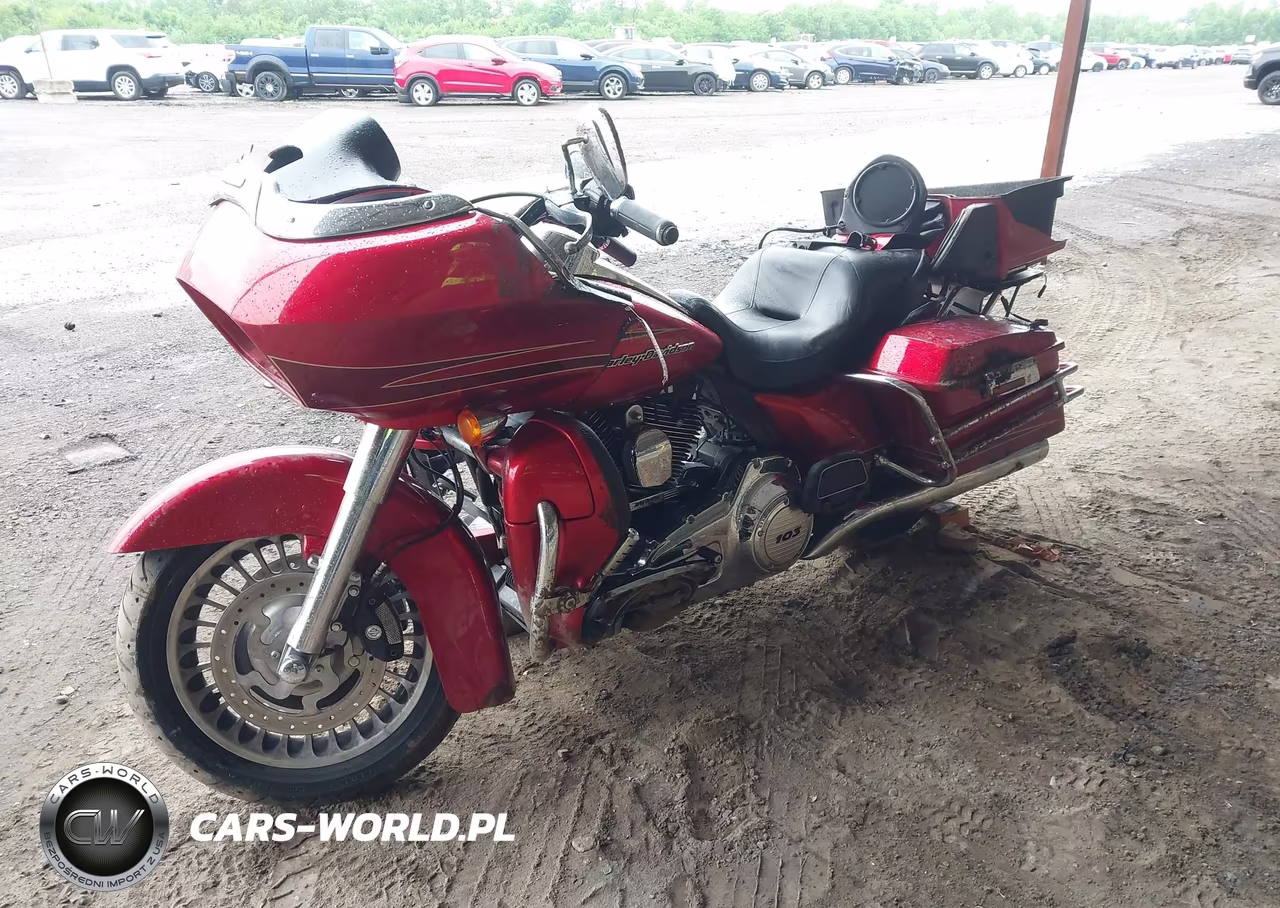 2013 Harley-Davidson Fltru Road Glide Ultra VIN:1HD1KGM18DB680782 - 2