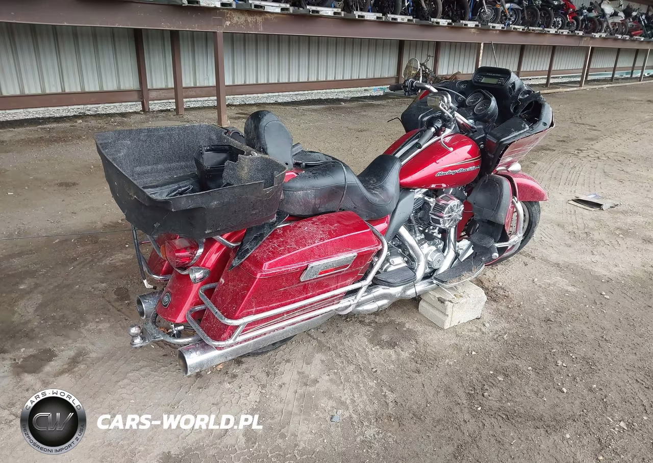 2013 Harley-Davidson Fltru Road Glide Ultra VIN:1HD1KGM18DB680782 - 4