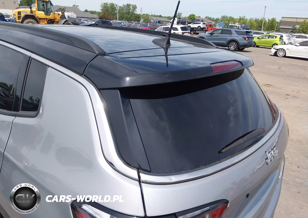 2023 Jeep Compass Limited 4X4 VIN:3C4NJDCN0PT555044 - 18