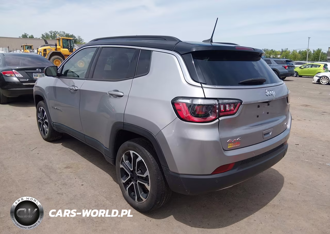 2023 Jeep Compass Limited 4X4 VIN:3C4NJDCN0PT555044 - 3