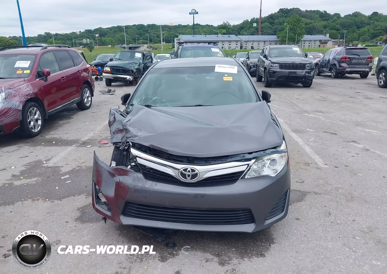2014 Toyota Camry Le VIN:4T1BF1FK2EU468393 - 12
