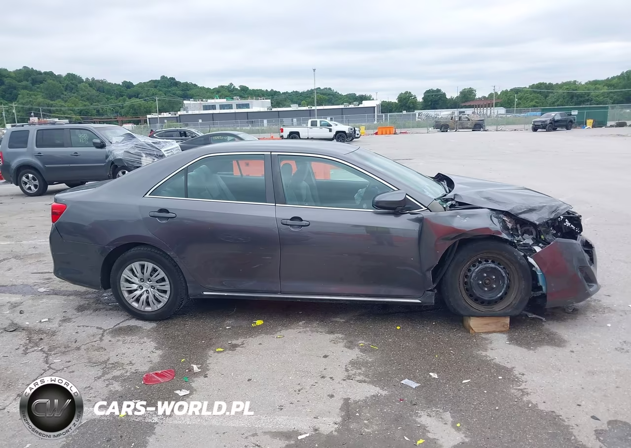 2014 Toyota Camry Le VIN:4T1BF1FK2EU468393 - 13