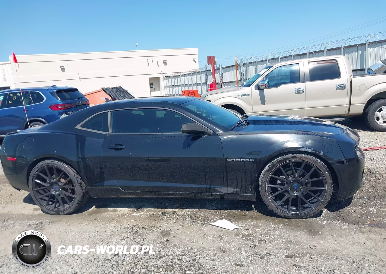 2013 Chevrolet Camaro 2Ls VIN:2G1FA1E30D9143860 - 13