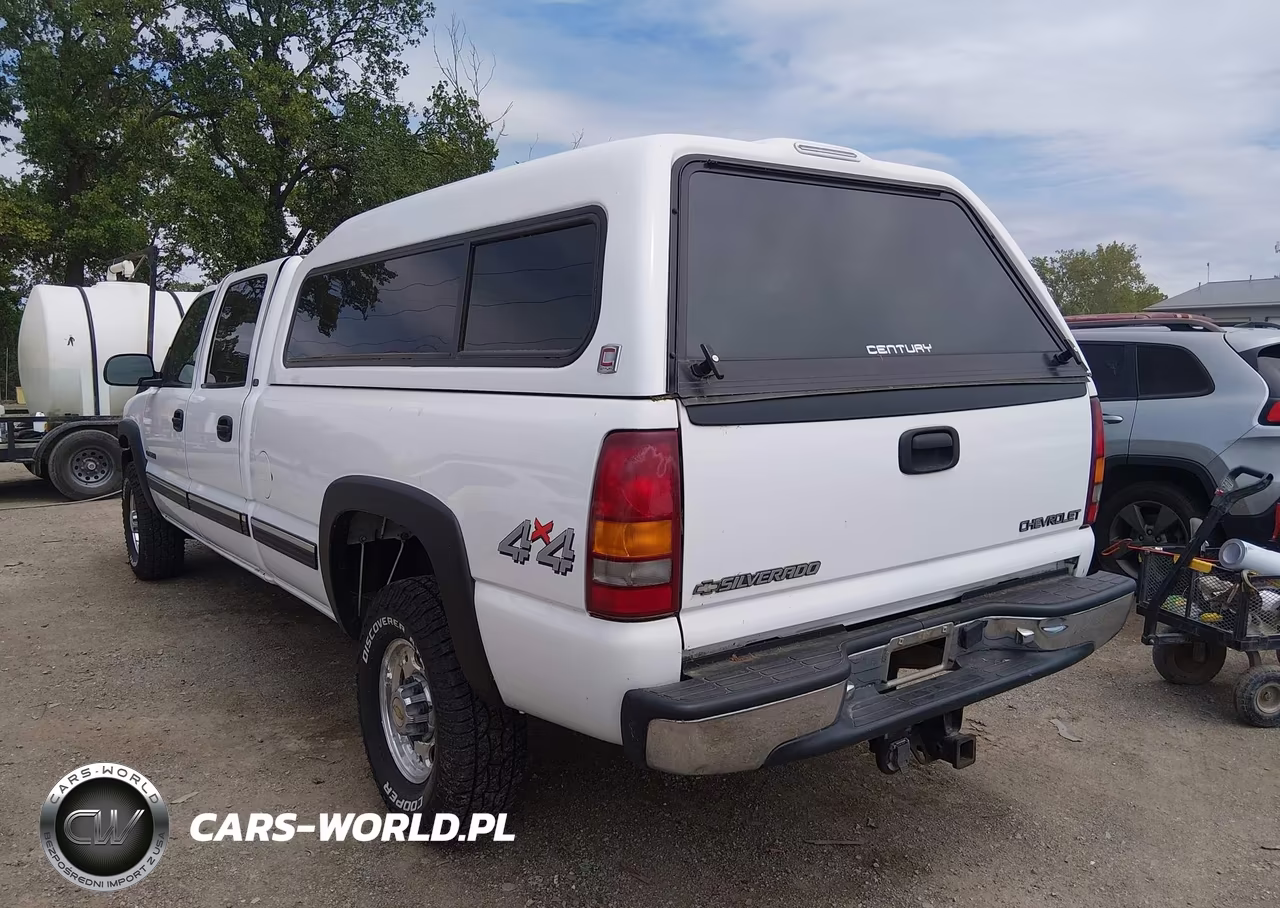 2002 Chevrolet Silverado 2500Hd Ls VIN:1GCHK23U02F123403 - 3
