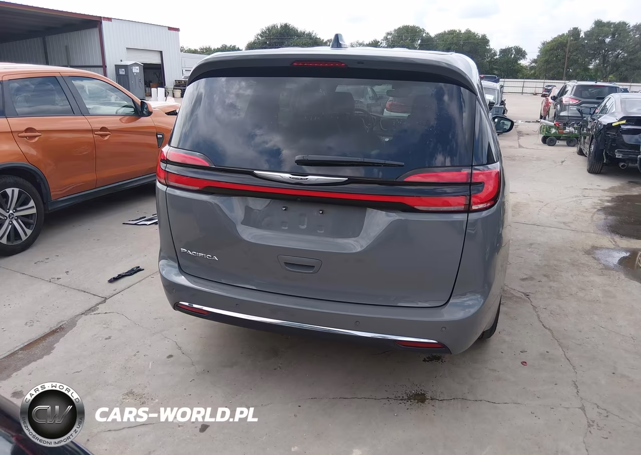 2025 Chrysler Pacifica Select VIN:2C4RC1BGXSR554718 - 16