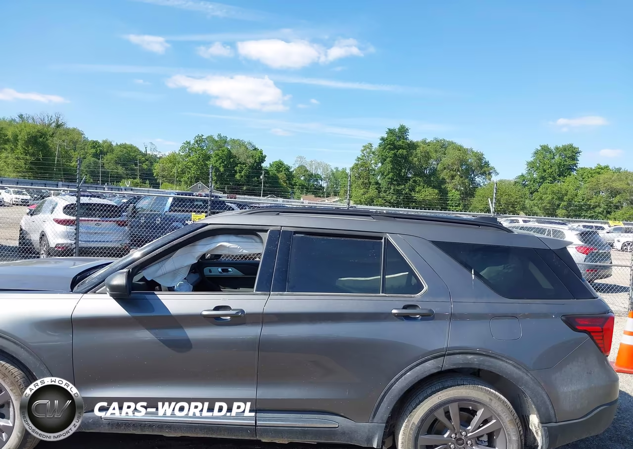 2025 Ford Explorer Active VIN:1FMUK8DH2SGA32819 - 14