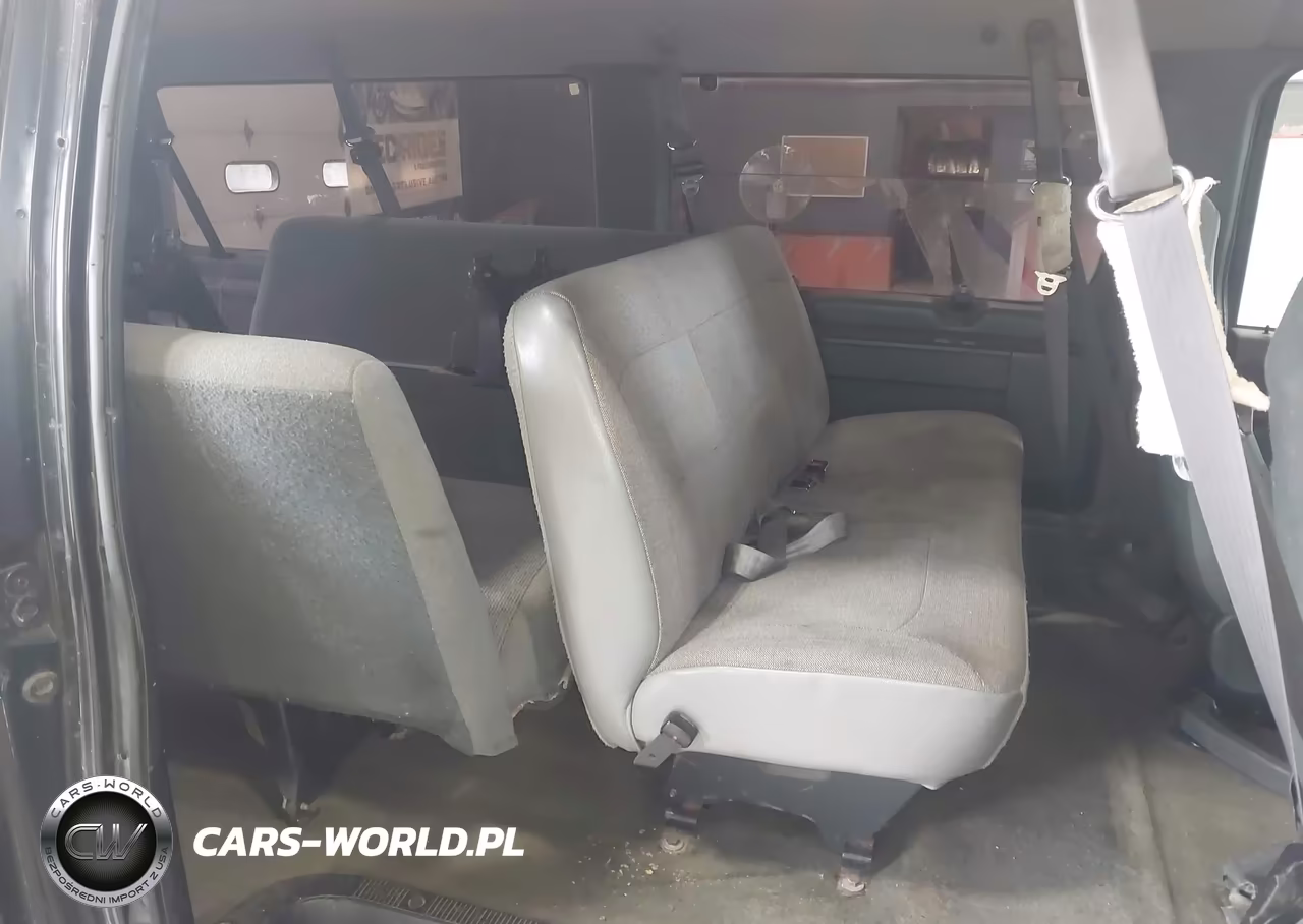 1996 Ford Econoline E350 Super Duty VIN:1FBJS31H5THB22688 - 8