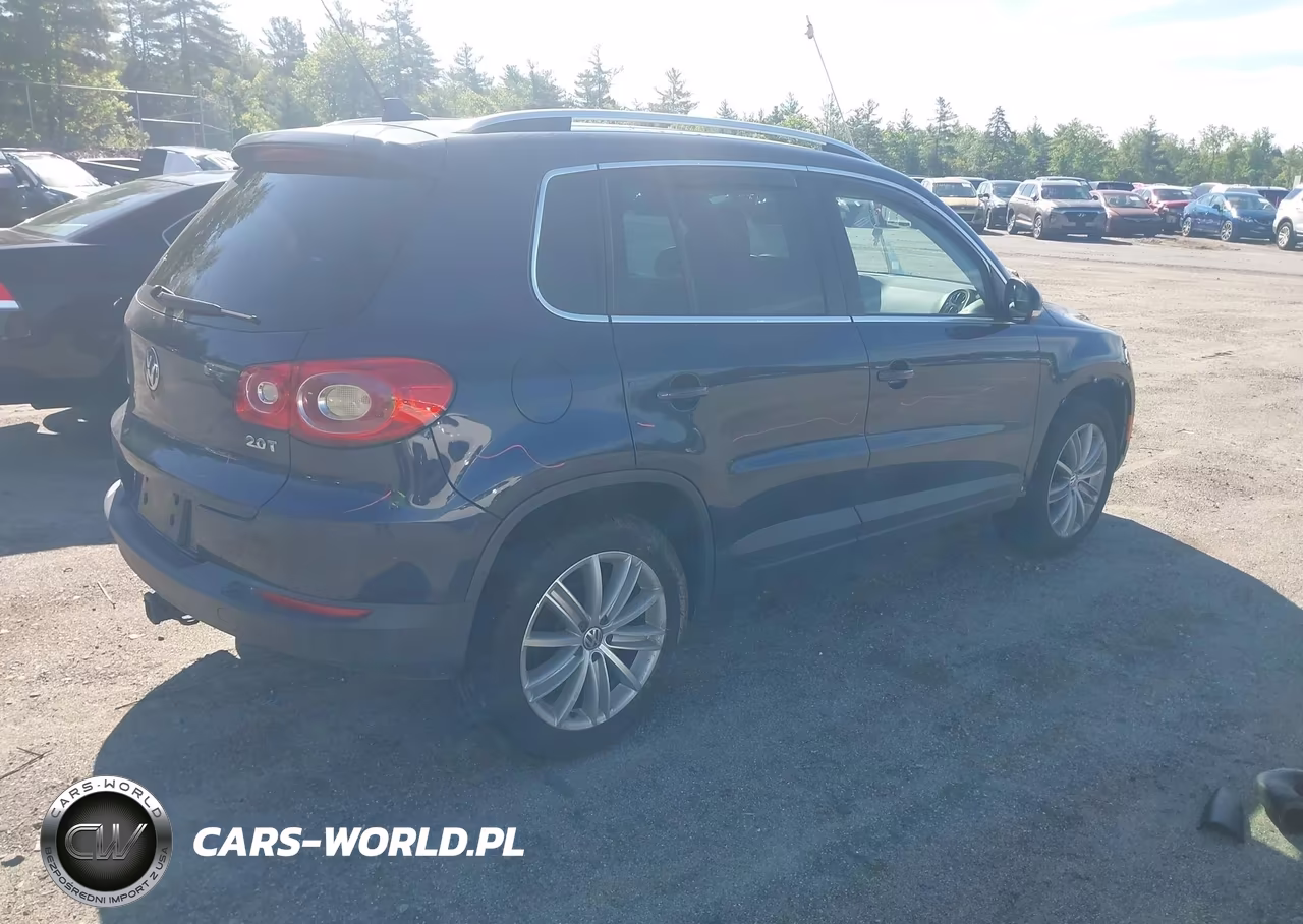 2011 Volkswagen Tiguan Se VIN:WVGAV7AX5BW523293 - 4